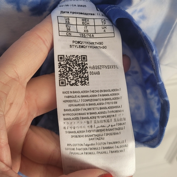 NWT Guess | Cotton Blend Short Sleeve Tie die Dress - Picture 6 of 7